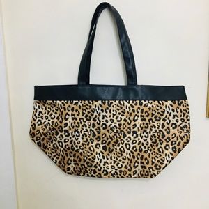 New Bloomingdale’s Animal Leopard Print Tote Bag